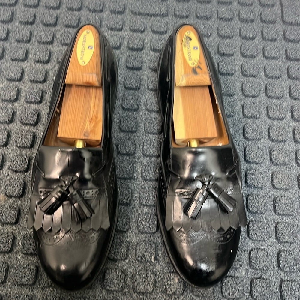 SALVATORE FERRAGAMO SHOE